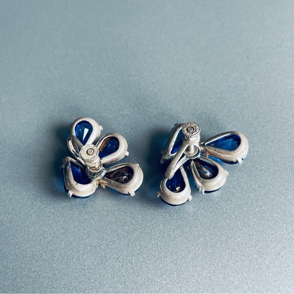 Vintage Blue Rhinestone Crystal Cluster Sterling Silver Clip On Screw Ea… - Picture 6 of 7